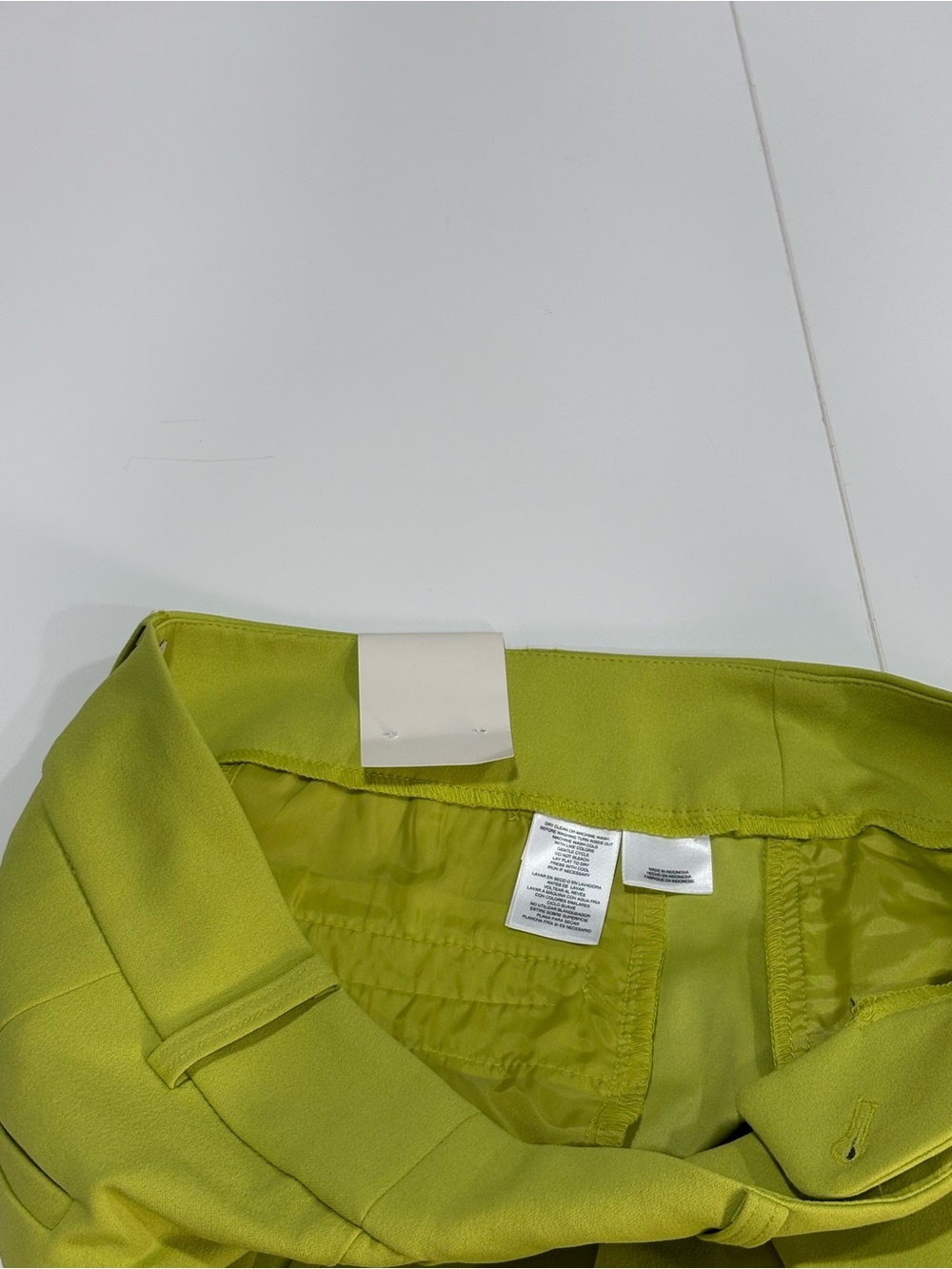 Anne Klein Chartreuse Cropped Wide-Leg Trousers - Picture 5 of 13